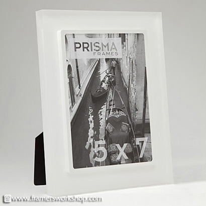 Prisma Photo Desk Frames: Premio (Clear) Snow